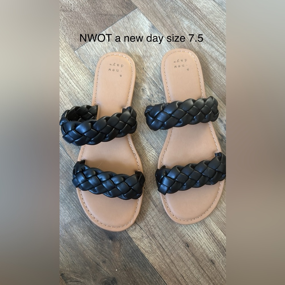 NWOT size 7.5 A New Day Sandals